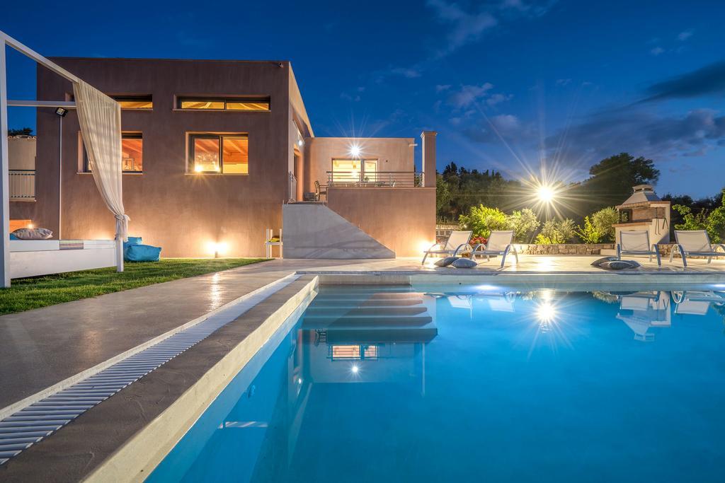 Villa Merovigli - Sea Views & Private Pool, Ideal For Large Groups, By Zantewize Tragaki Exterior photo