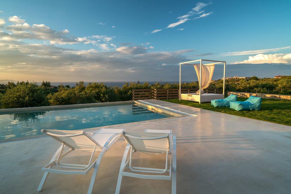 Villa Merovigli - Sea Views & Private Pool, Ideal For Large Groups, By Zantewize Tragaki Exterior photo